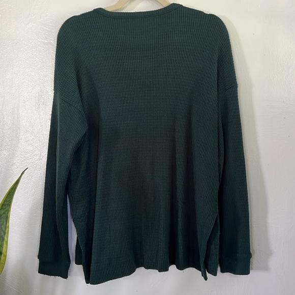 American Eagle Hunter Green Sweater - Picture 6 of 7